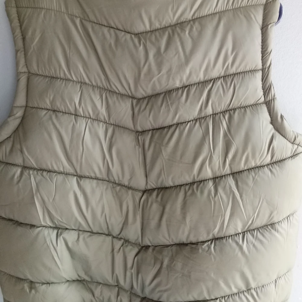 The North Face Mens Puffer Vest Olive‎ Green Quilted Full Zip Fleece Lined
